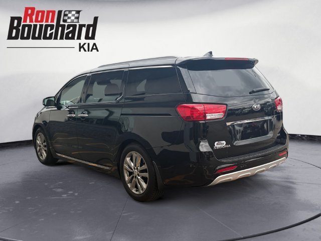 Used 2016 Black Kia SXL image 4