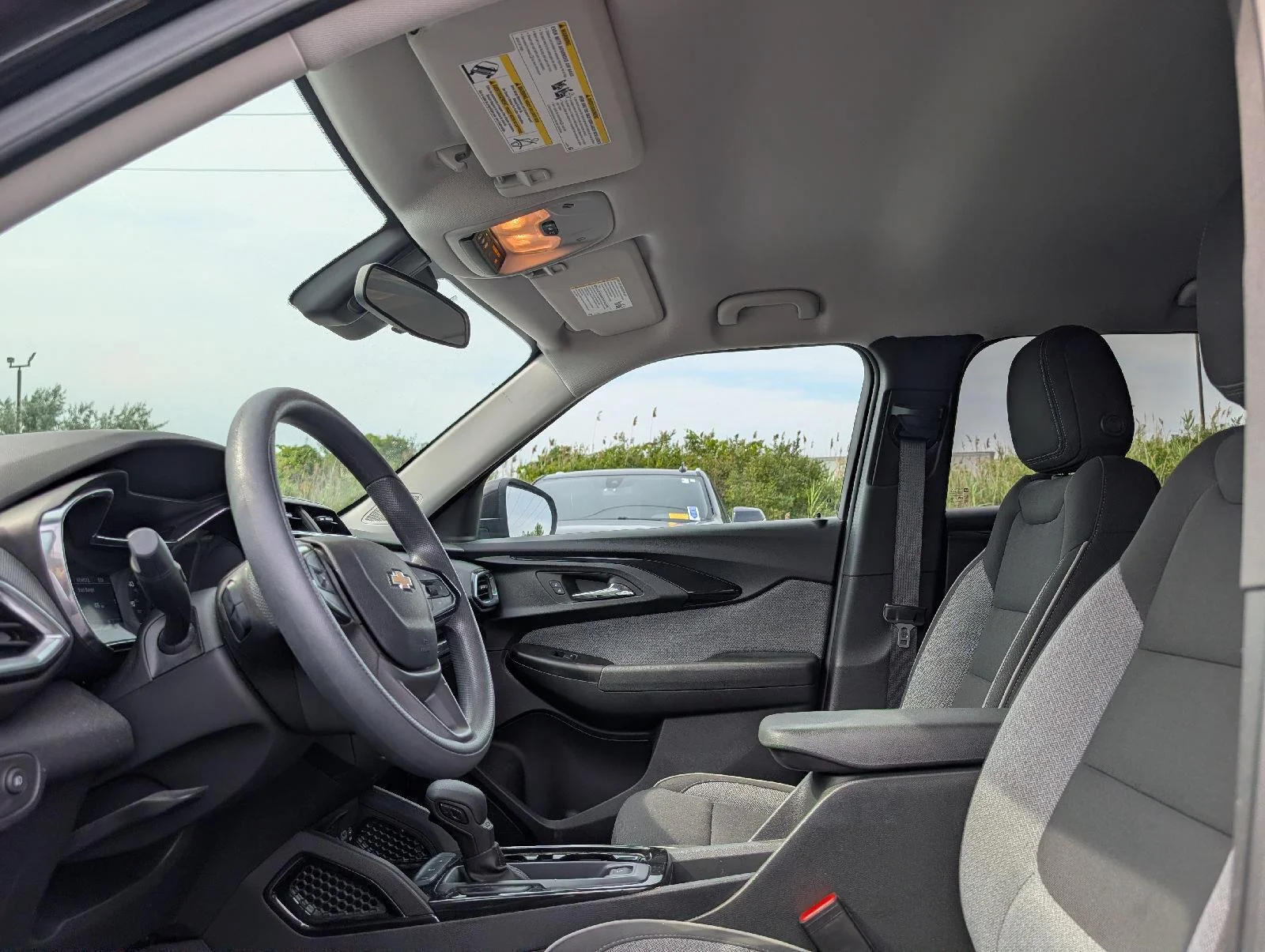 Used 2023 Mosaic Black Metallic Chevrolet LT image 8