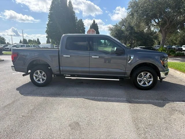 Used 2025 Gray Ford XLT image 4