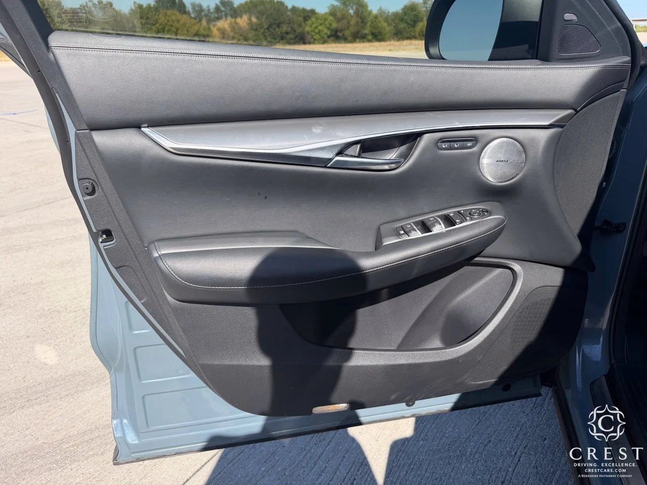 Used 2025 Slate Gray INFINITI LUXE image 10