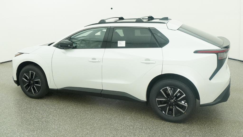 New 2026 Wind Chill Pearl Toyota XLE image 52