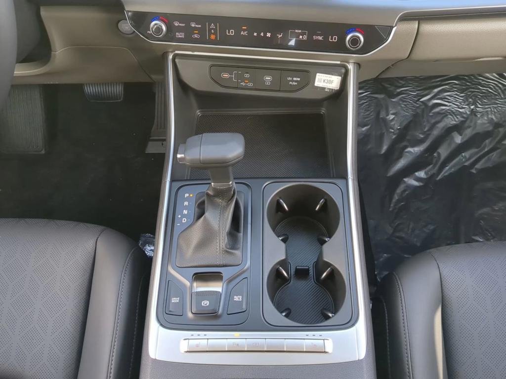 2026 Kia Carnival LXS - Photo 22