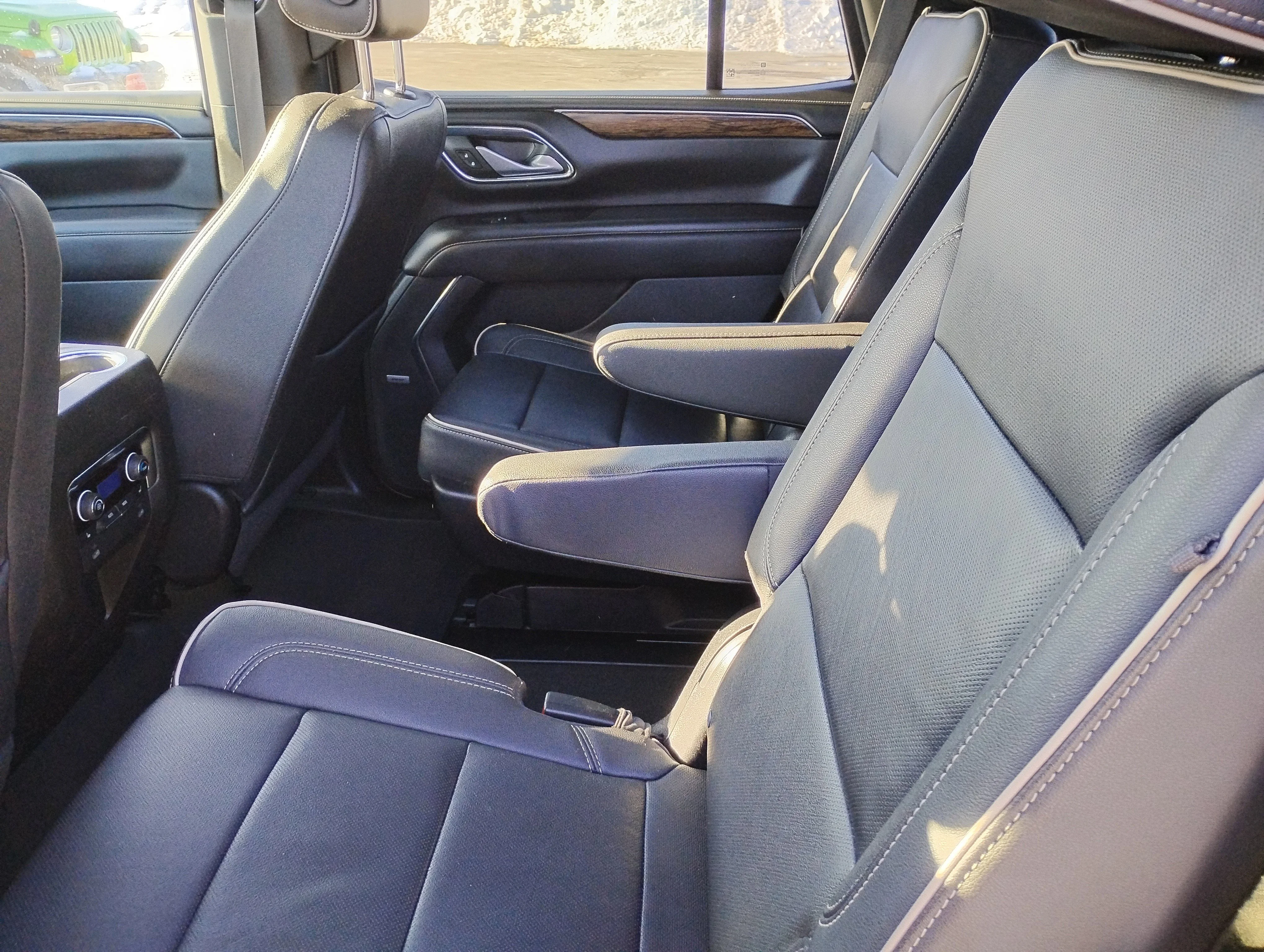 Used 2022 Satin Steel Metallic Chevrolet Premier image 10