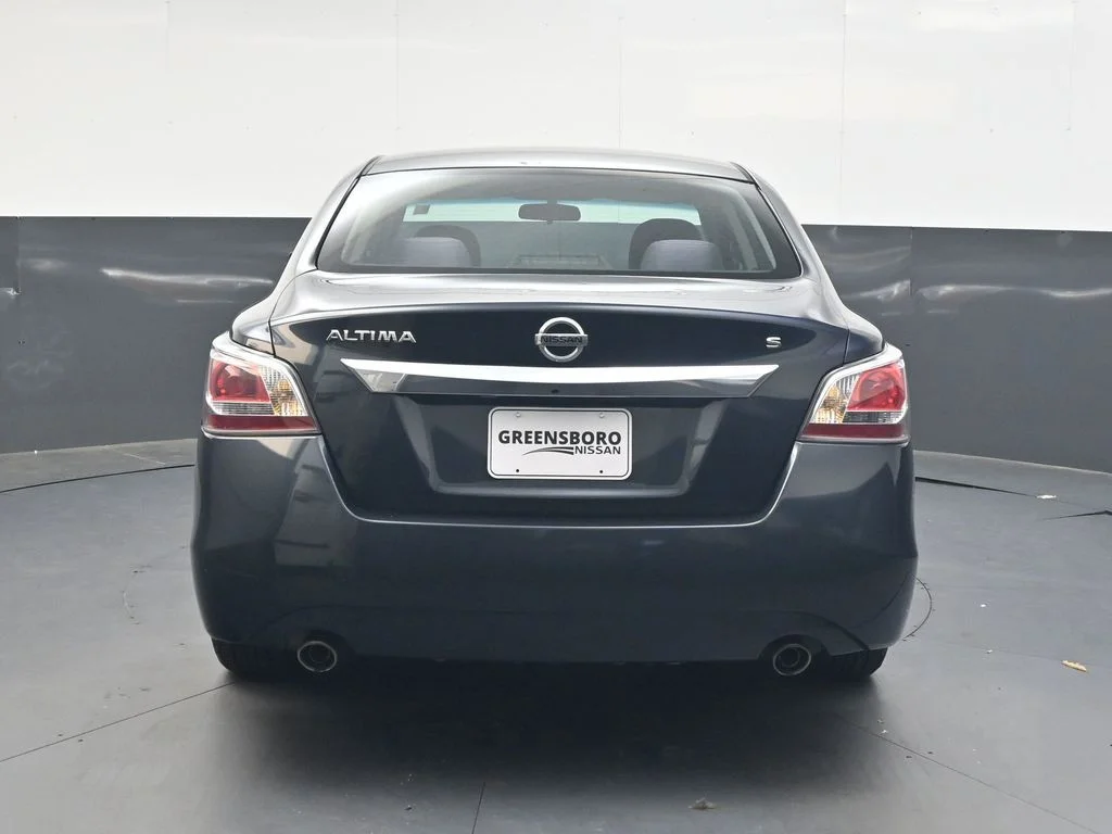 Used 2015 Storm Nissan 2.5 S image 5