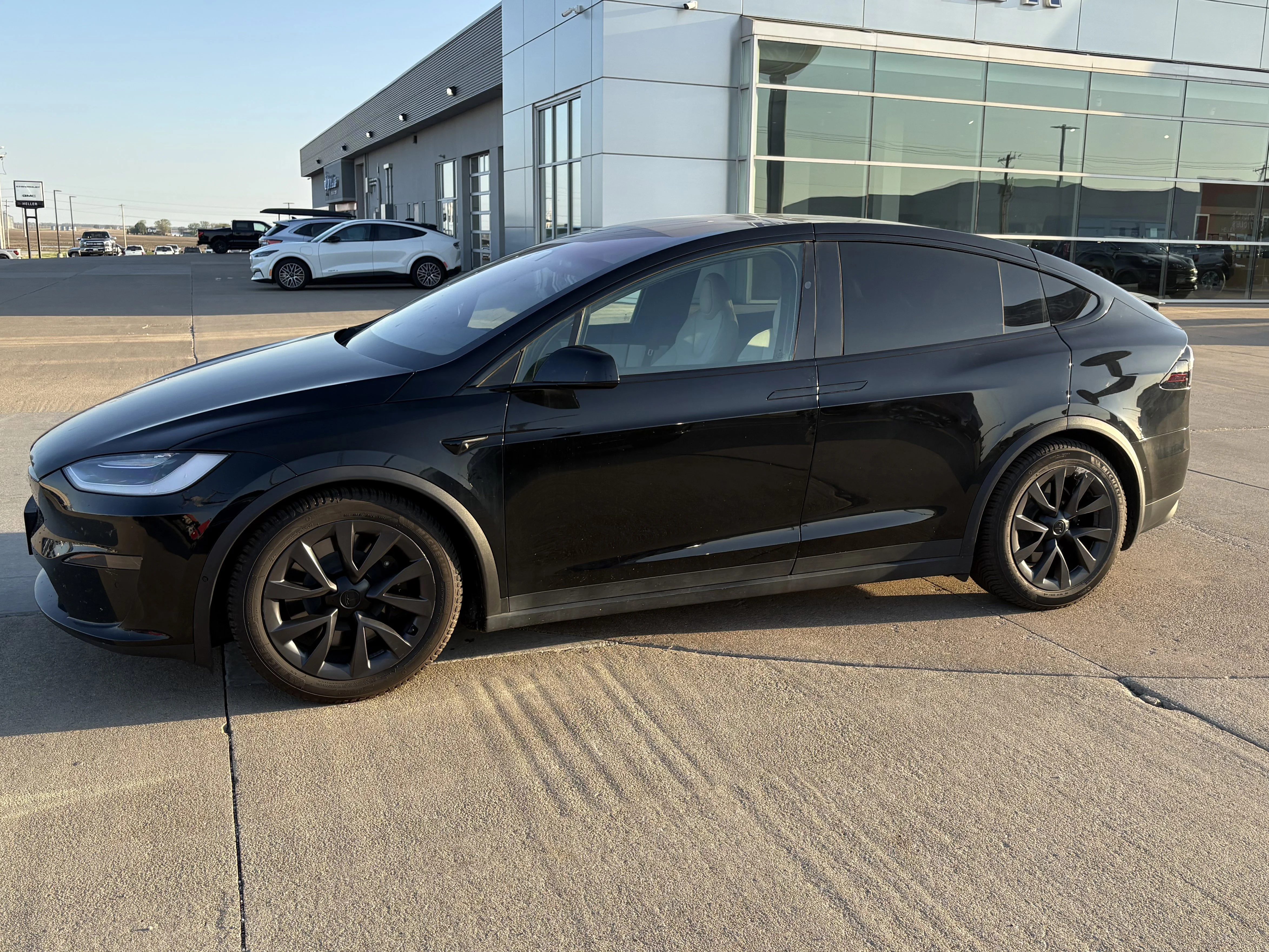 Used 2023 Solid Black Tesla Base image 3