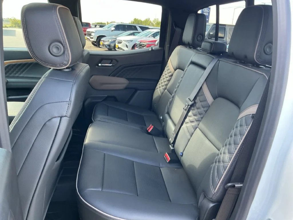 Certified Used 2026 Summit White GMC Denali image 28