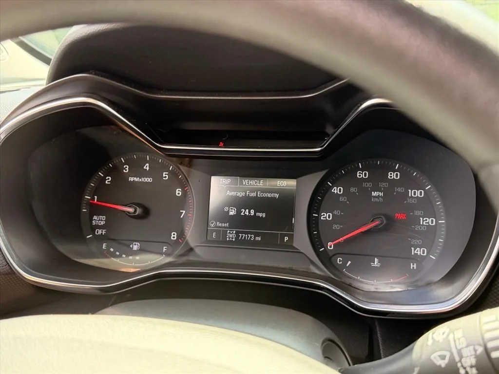 Used 2022 Blue Chevrolet LT image 21