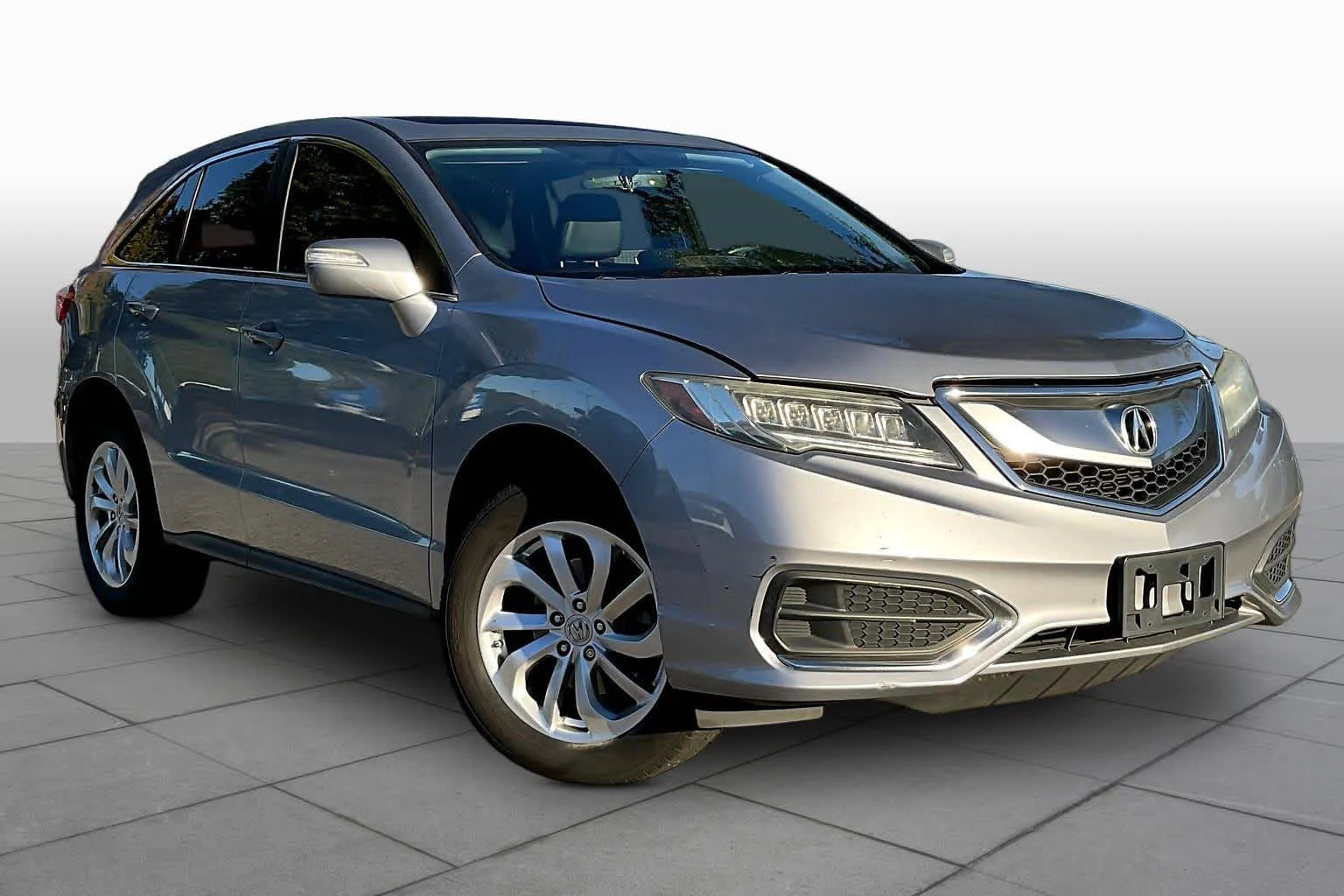 Used 2016 Acura RDX Technology Package with VIN 5J8TB3H58GL007605 for sale in Snellville, GA