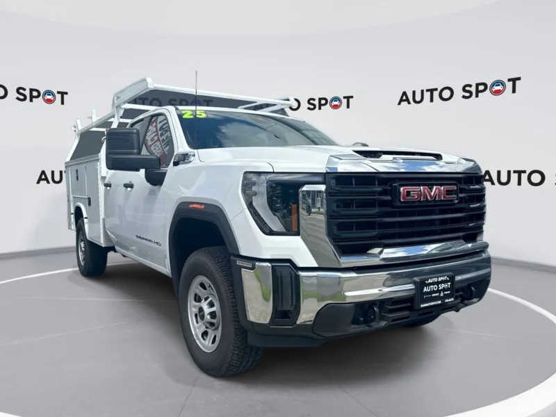 New 2025 Summit White GMC Pro image 1