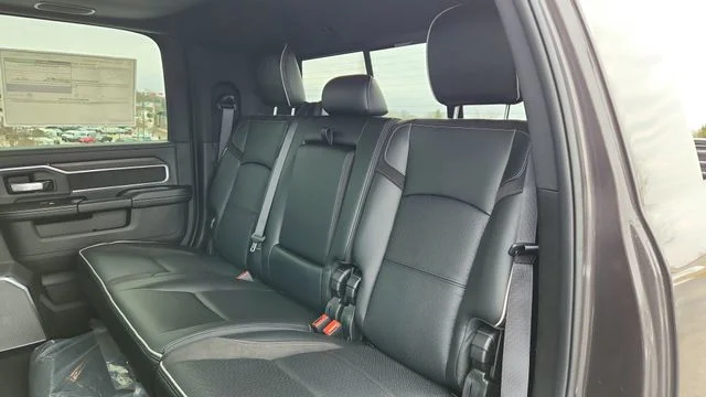 New 2026 Granite Crystal Metallic Clear-Coat Exterior Paint RAM Laramie image 16