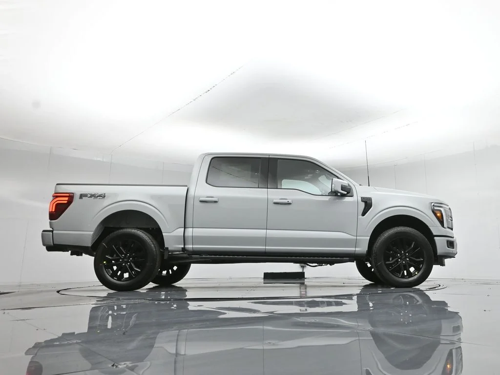 New 2026 Avalanche Ford Lariat image 54