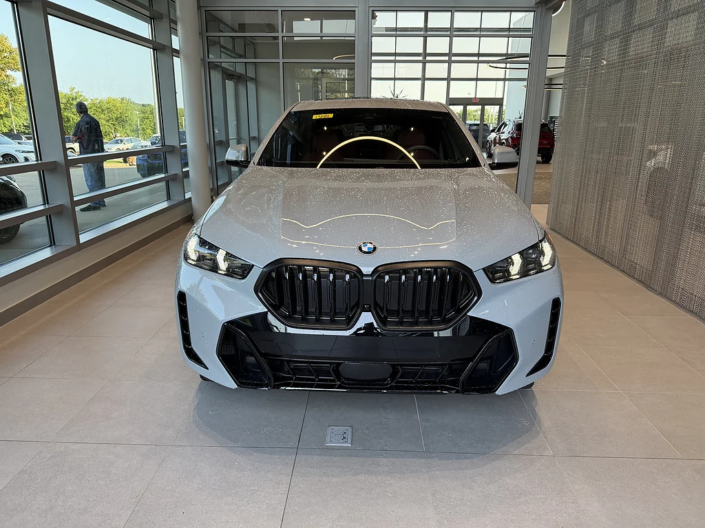 New 2027 Brooklyn Grey Metallic BMW xDrive40i image 2