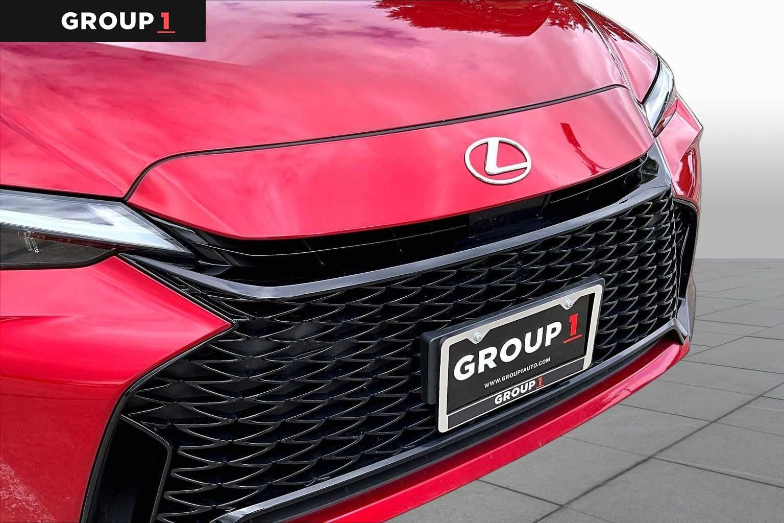 Certified Used 2026 Infrared Lexus F SPORT Design image 28