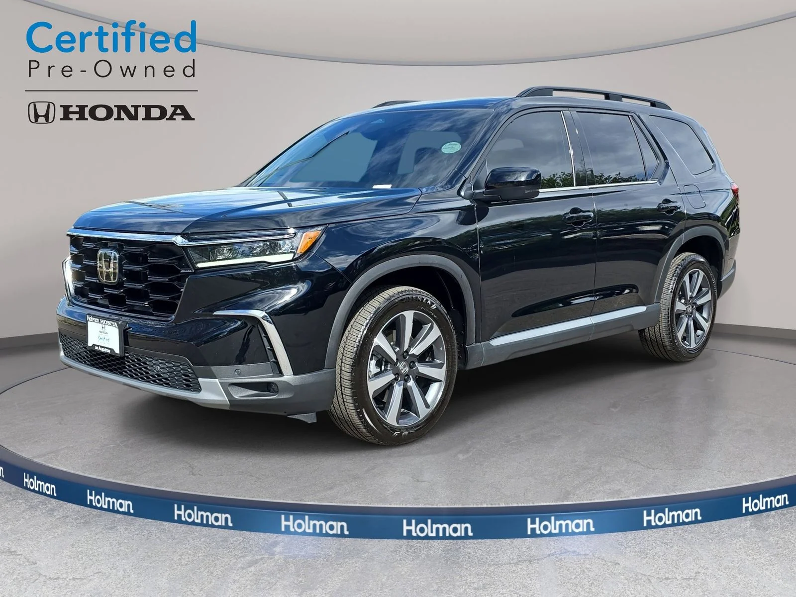 2025 Honda Pilot Touring AWD's photo
