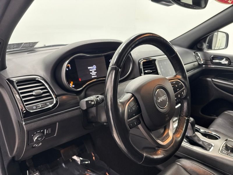 Used 2021 Black Jeep Limited image 21