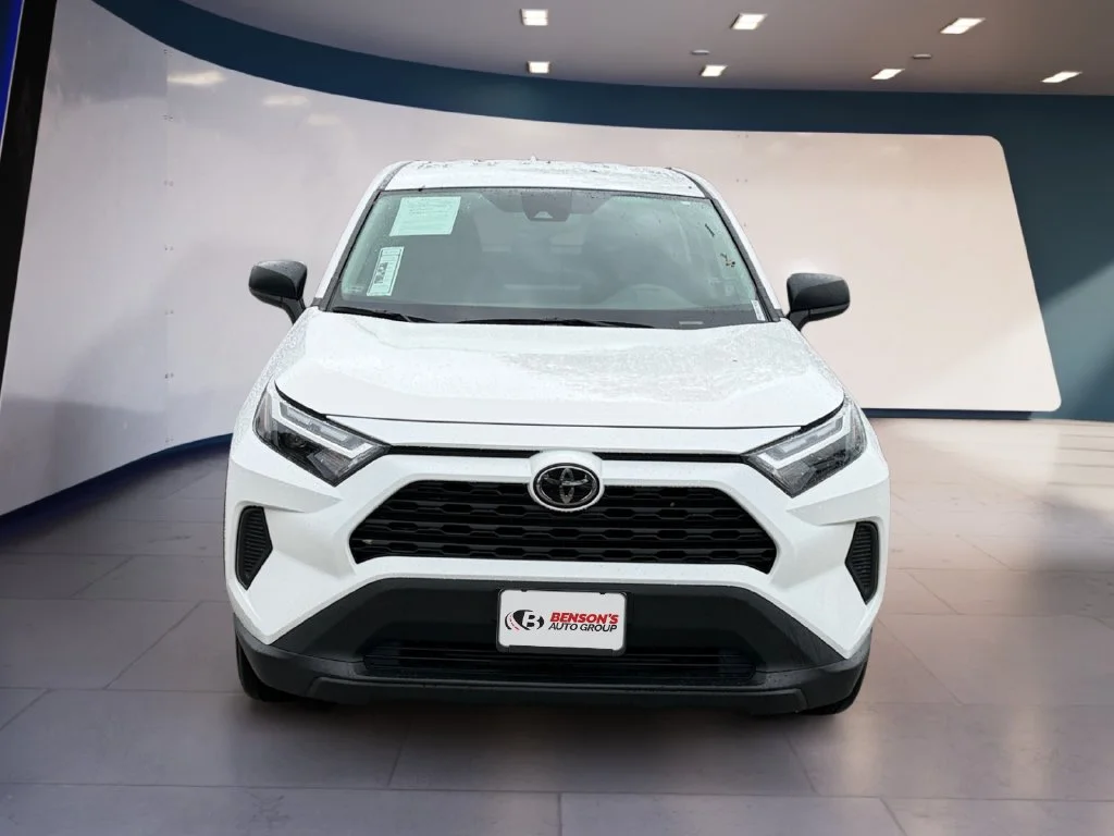 Used 2023 White Toyota LE image 8
