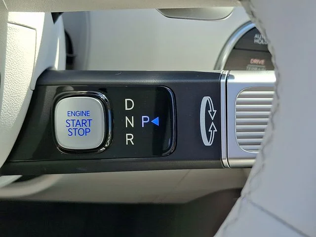 New 2027 White Hyundai Calligraphy image 10