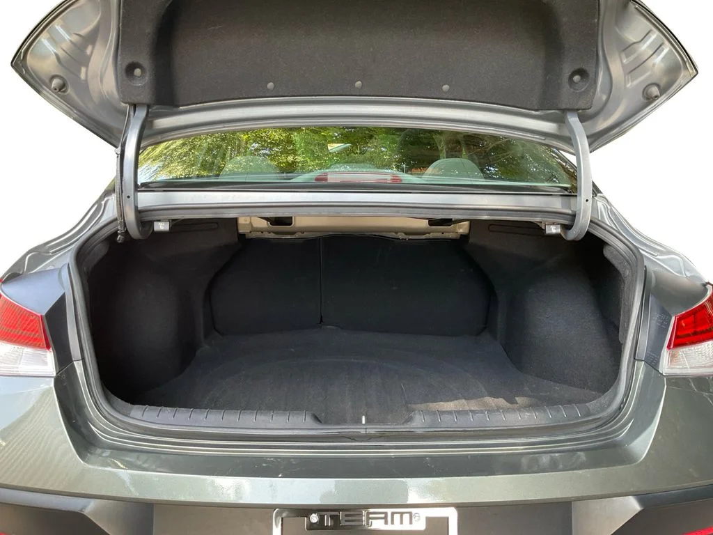 Used 2025 Gray Hyundai SEL Convenience image 13