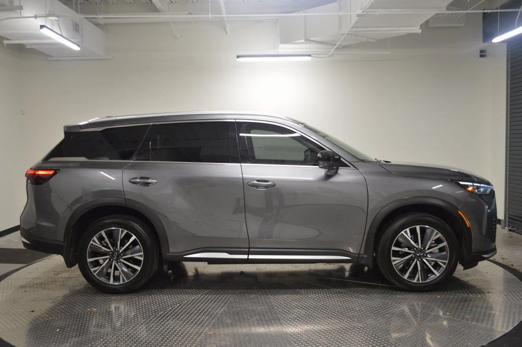 2026 INFINITI QX60 LUXE - Photo 8