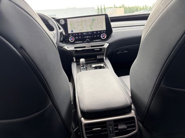 Used 2025 White Lexus 350h Premium image 16