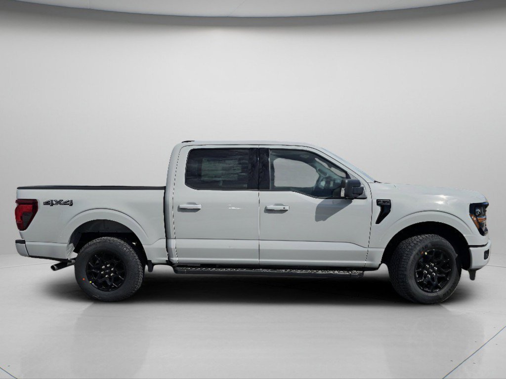 New 2026 Avalanche Ford XLT image 26