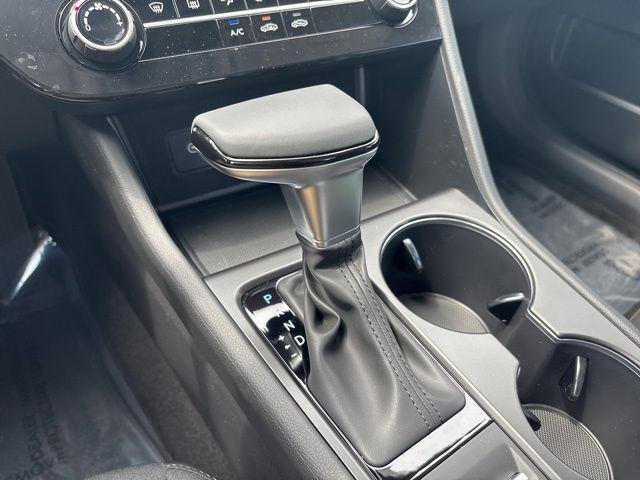New 2026 Serenity White Hyundai SE image 60