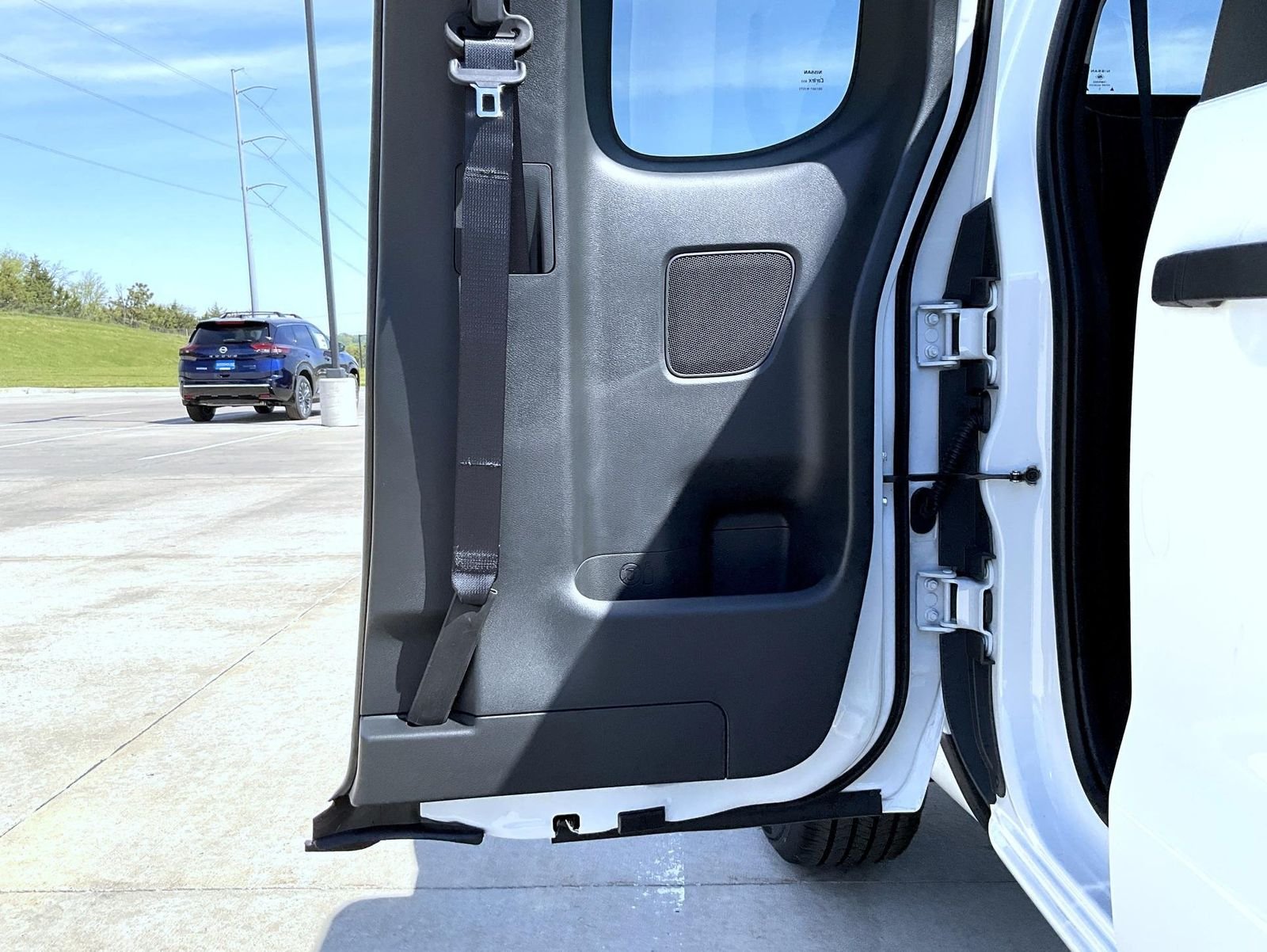 New 2026 Glacier White Nissan S image 21