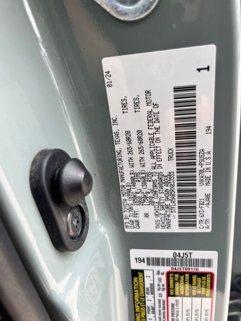 Used 2024  Toyota SR5 image 13