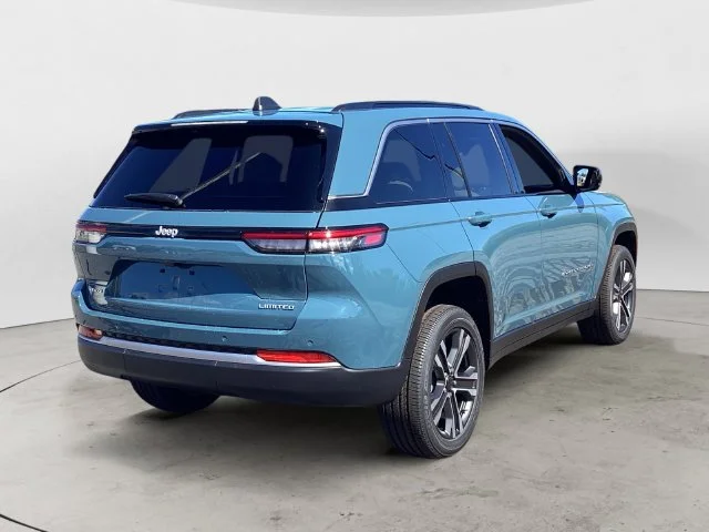 New 2027 Steel Blue Jeep LIMITED 4X4 image 6
