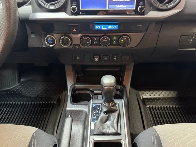 Used 2022 White Toyota TRD Off-Road image 14