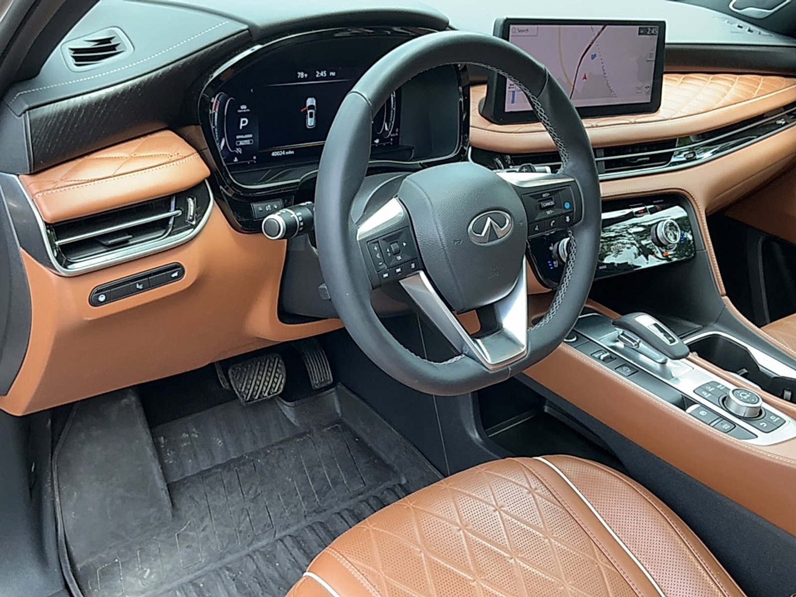 Used 2025 Warm Titanium/Black Obsidian INFINITI AUTOGRAPH AWD image 8