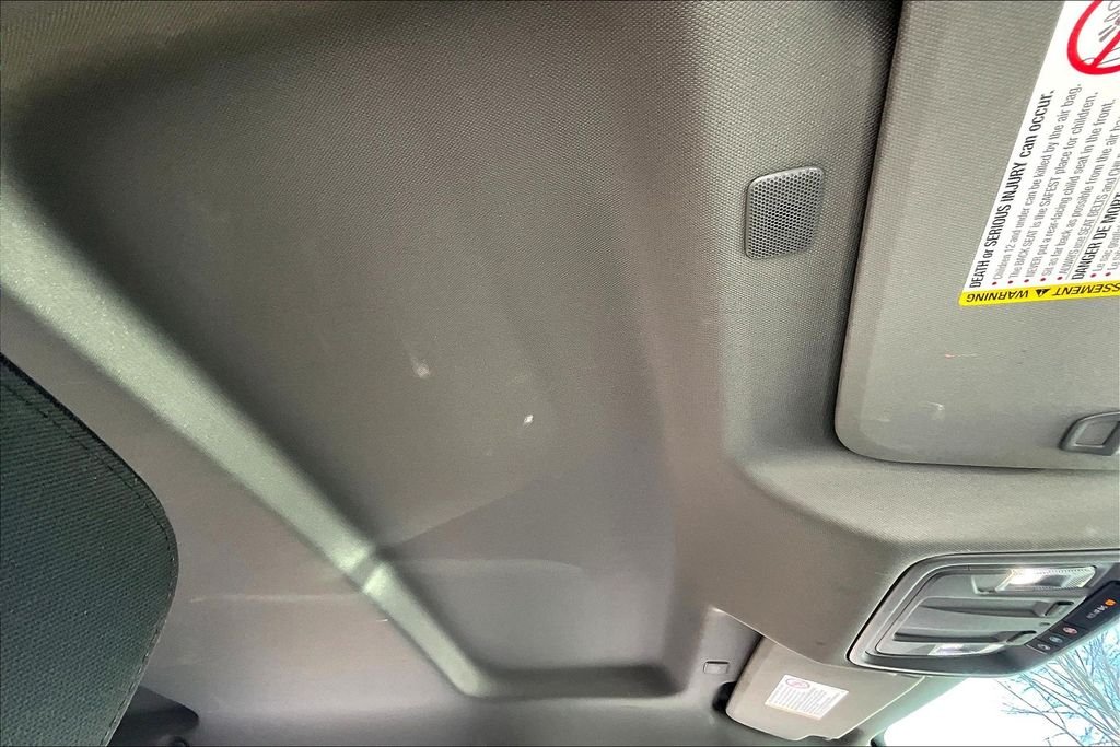 Used 2022 Silver GMC Pro image 22