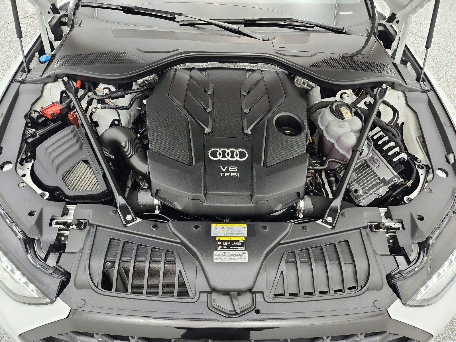 Used 2023 Glacier White Metallic Audi  image 17