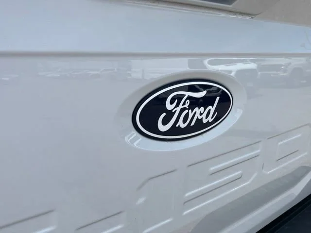 Used 2024 White Ford LARIAT image 21