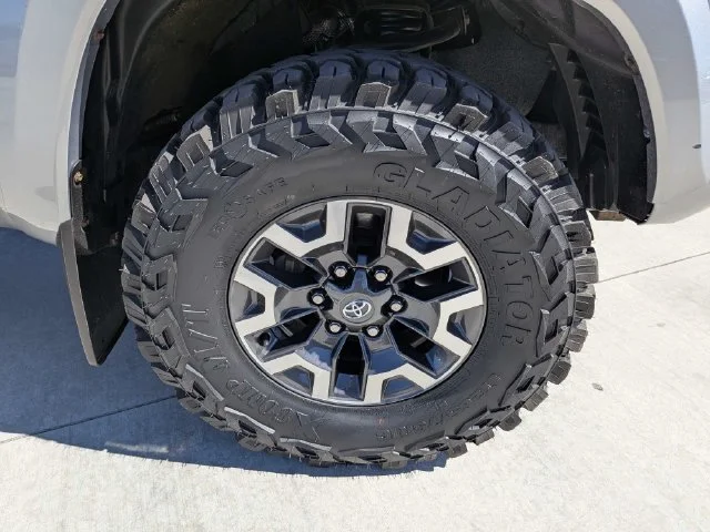 Used 2017 Silver Toyota TRD Off-Road image 12