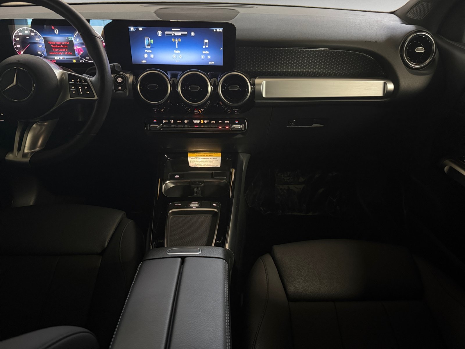 Used 2026 Black Mercedes-Benz GLB 250 image 9