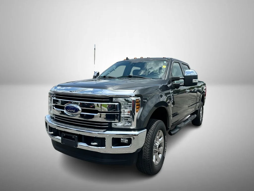 Used 2019 Gray Ford Lariat image 2