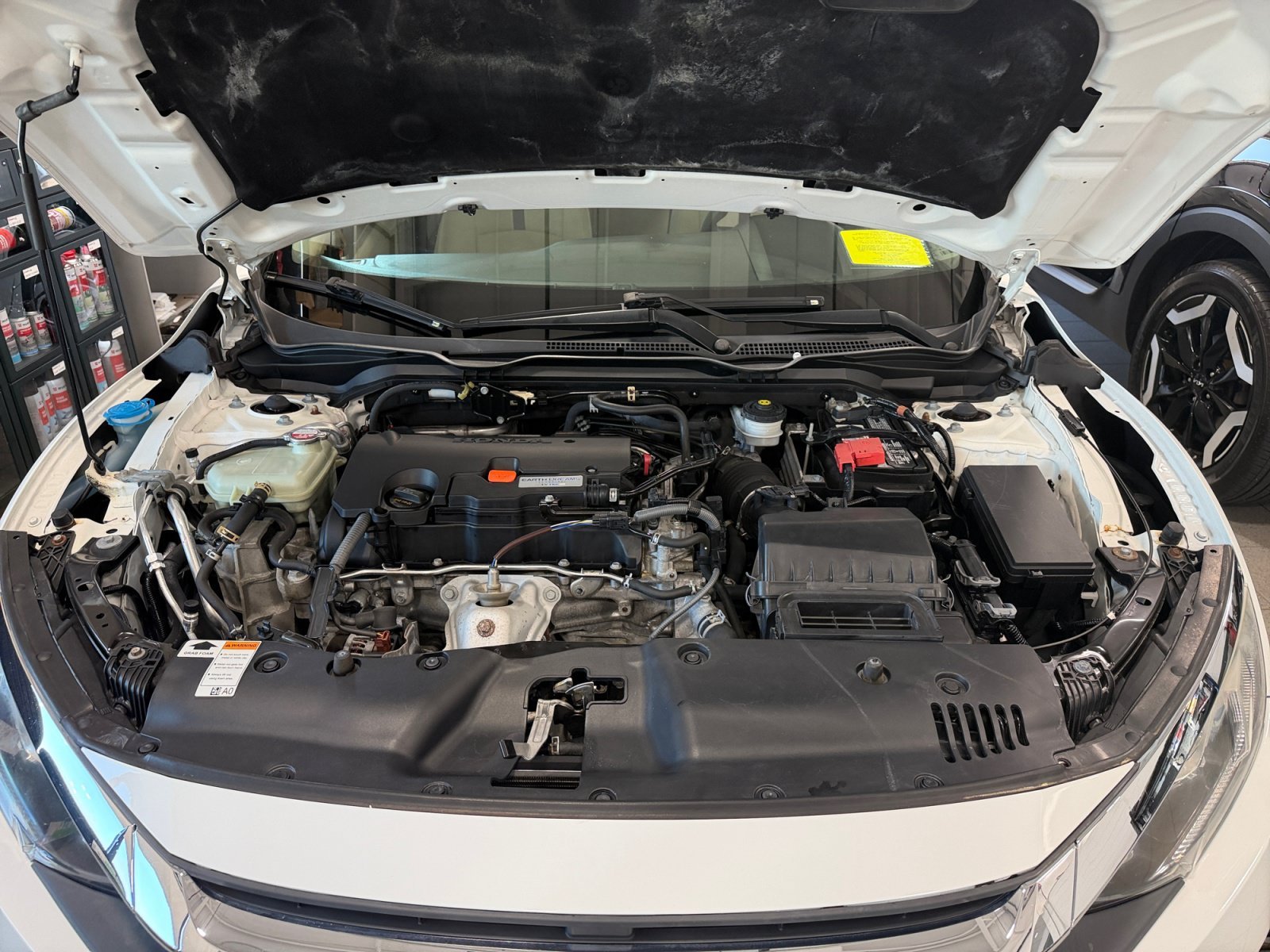 2018 Honda Civic LX - Photo 6