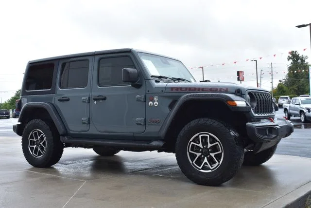 Used 2024 Gray Jeep Rubicon image 4