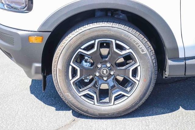 New 2026 Space White Metallic Ford Outer Banks® image 37