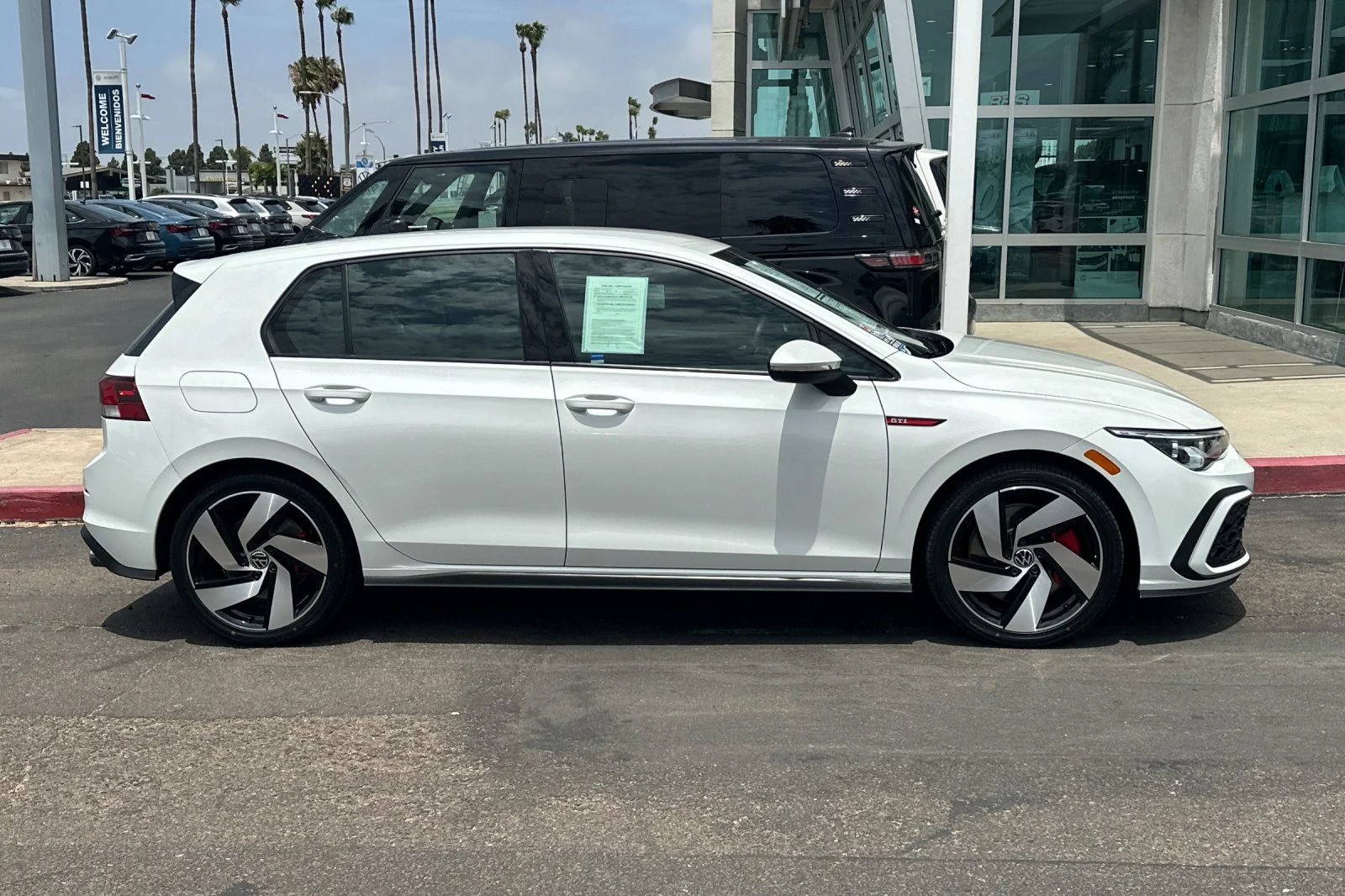 Used 2023 White Volkswagen 2.0T S image 3