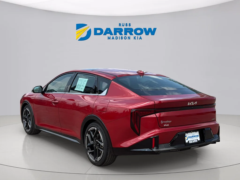 Used 2025 Currant Red Kia GT-Line image 3