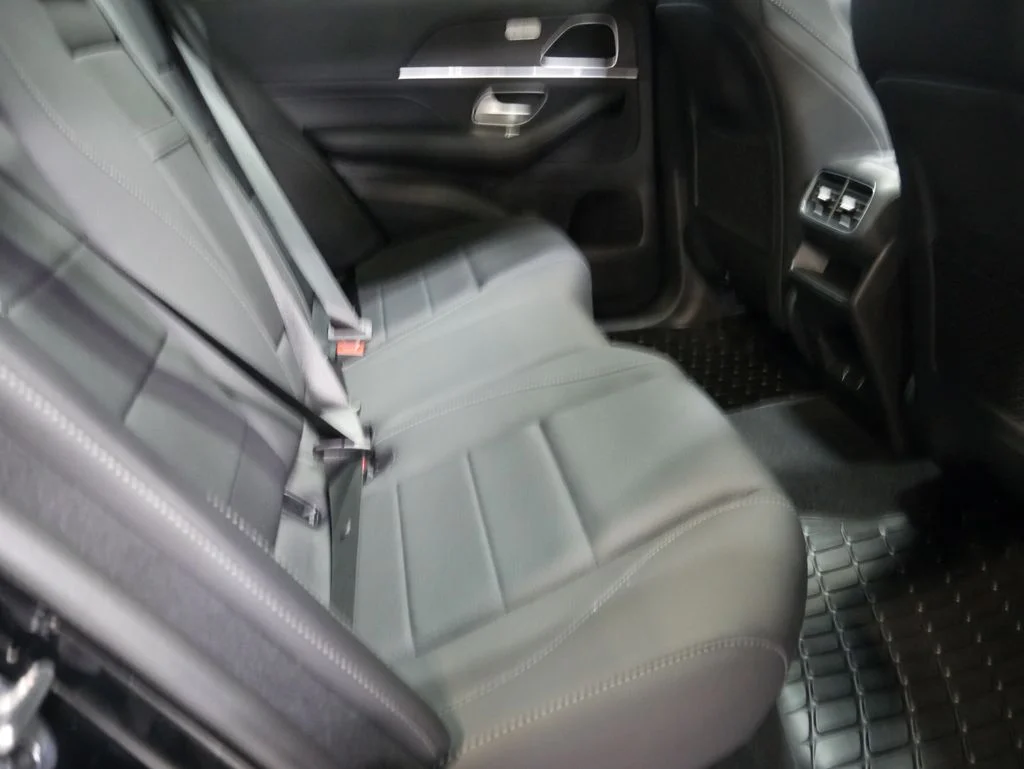 Used 2026 Black Mercedes-Benz GLE 350 image 21