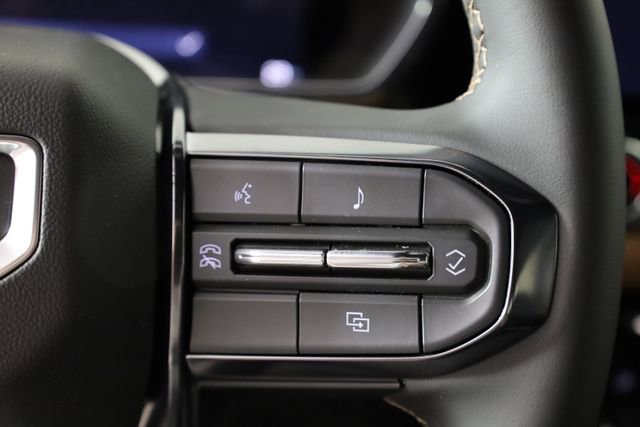 2025 GMC Canyon AT4 - Photo 22