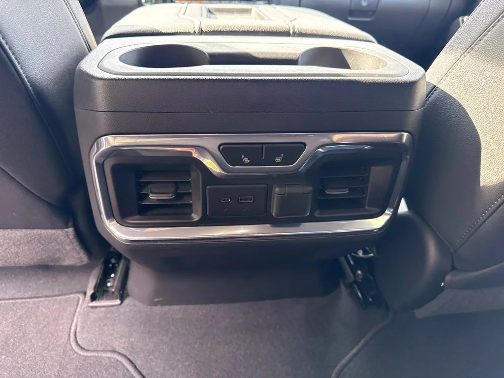 Used 2021 Black GMC SLT image 19