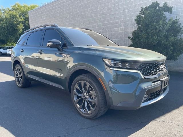 Used 2022 Green Kia X-Line SX Prestige image 1