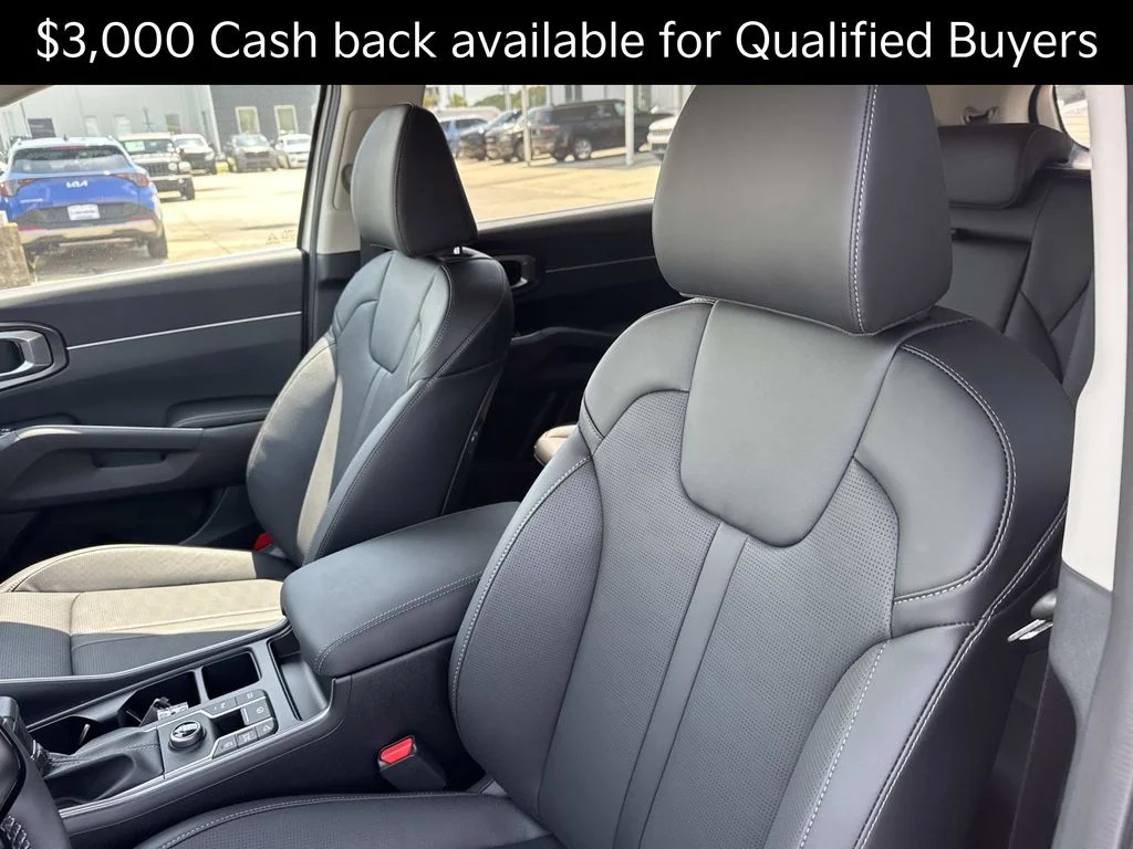 New 2026 Ivory Silver Kia S image 8