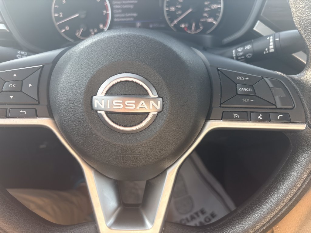 Used 2024 Gray Nissan 2.5 SV image 17