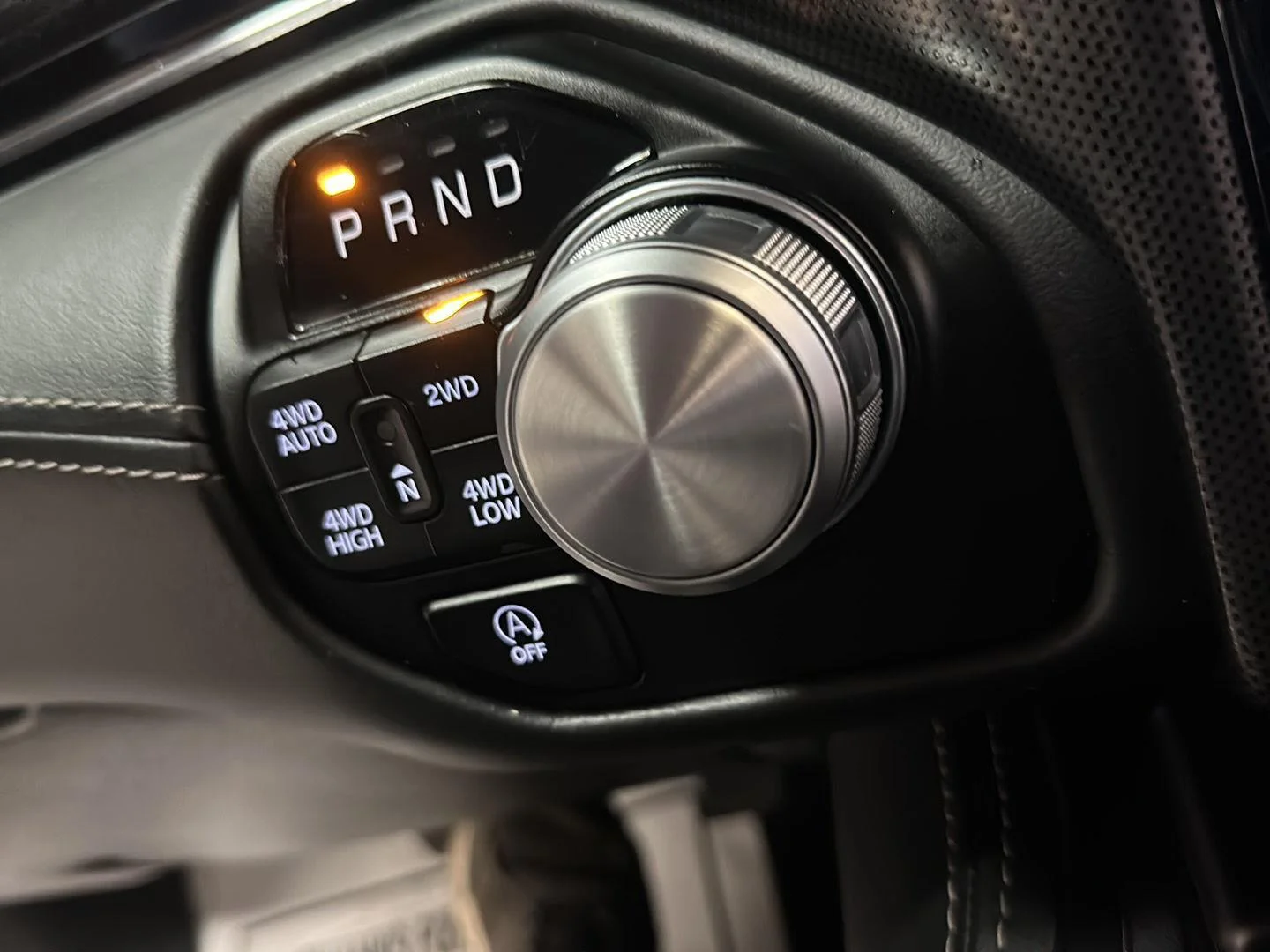 Used 2023 Bright White Clearcoat Ram Limited image 27