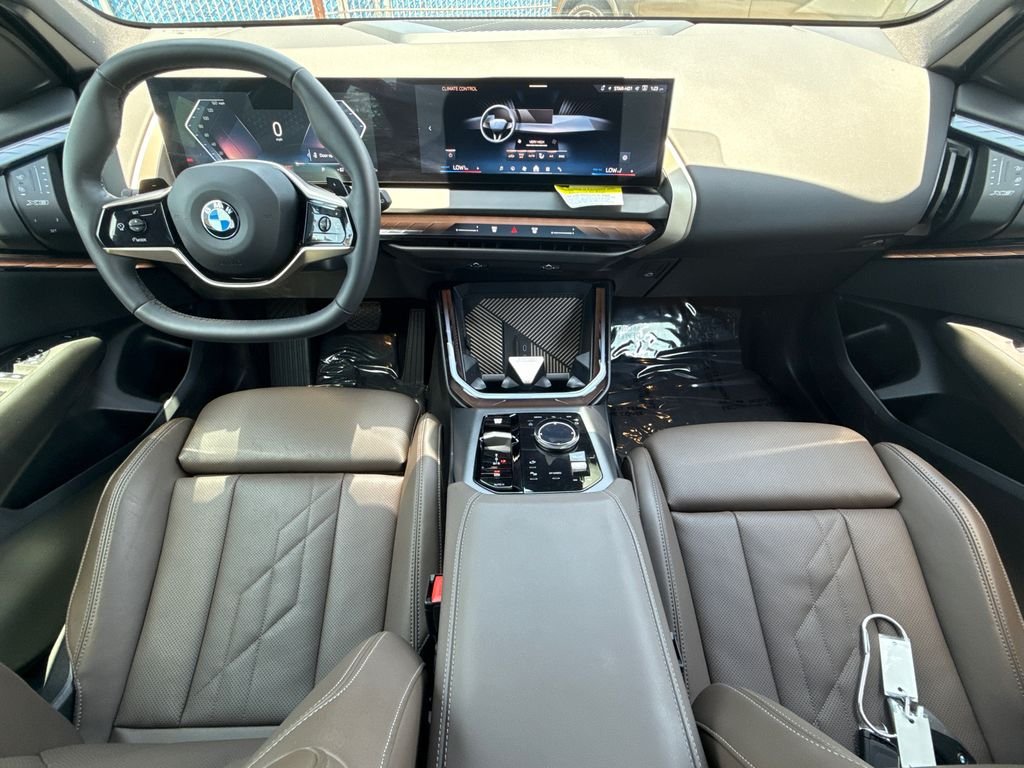 Used 2025 White BMW 30 xDrive image 19